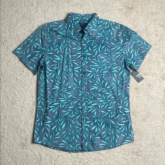 Mossimo Blue Casual Button Down Shirt with Leaf Pattern - Picture 1 of 4
